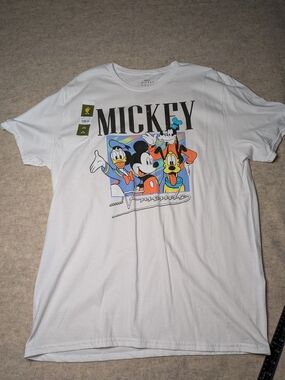 Disney White Mickey & Friends Short-Sleeve Graphic Tee